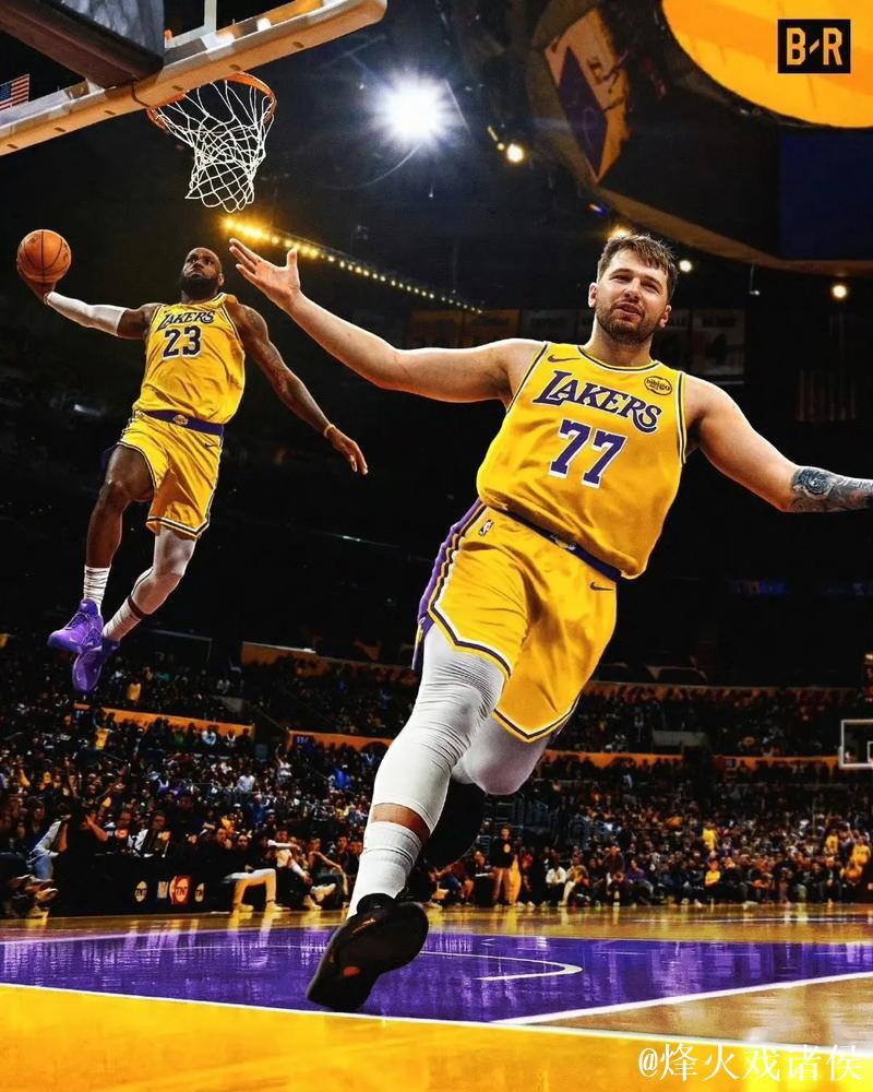 东契奇45+11+13全场制霸,库里26+10无力回天,独行侠力克勇士 东契奇45+11+13全场制霸,库里26+10无力回天,独行侠力克勇士